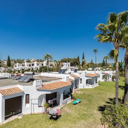 בית נופש Akivillas Felicity אלבופיירה