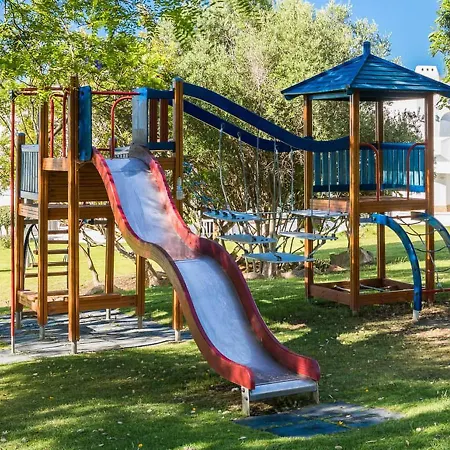 Akivillas Felicity אלבופיירה